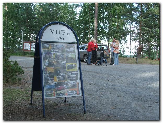 602x451 pixels (79K)